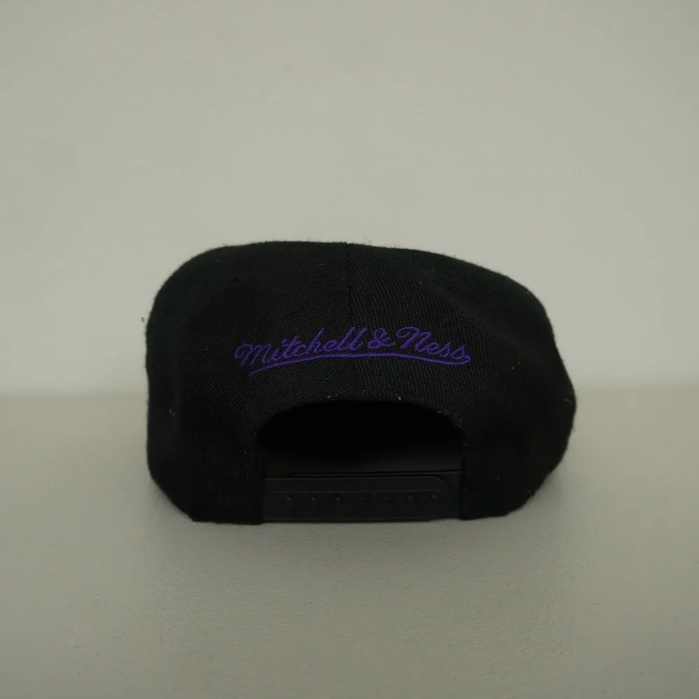 Mitchell & Ness Toronto Raptors Snapback Hat Black Purple HWC Logo